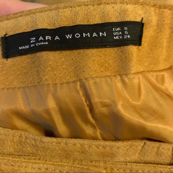 Zara 100% Suede Mini Skirt in Mustard Color - Picture 7 of 11